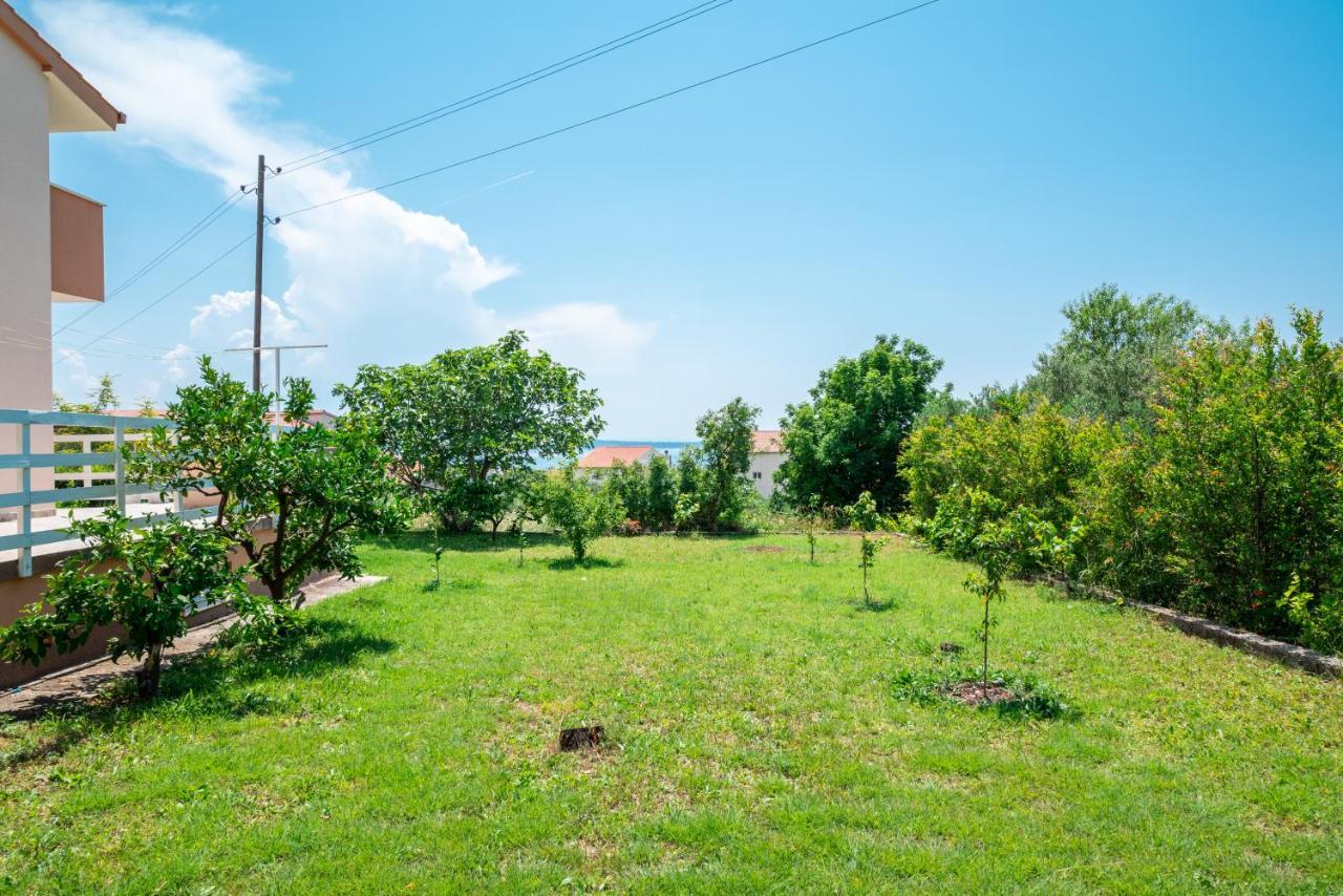 Nadalina Apartment Kaštel Stari Esterno foto
