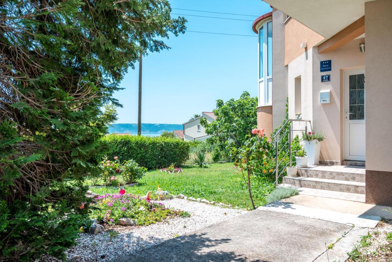 Nadalina Apartment Kaštel Stari Esterno foto