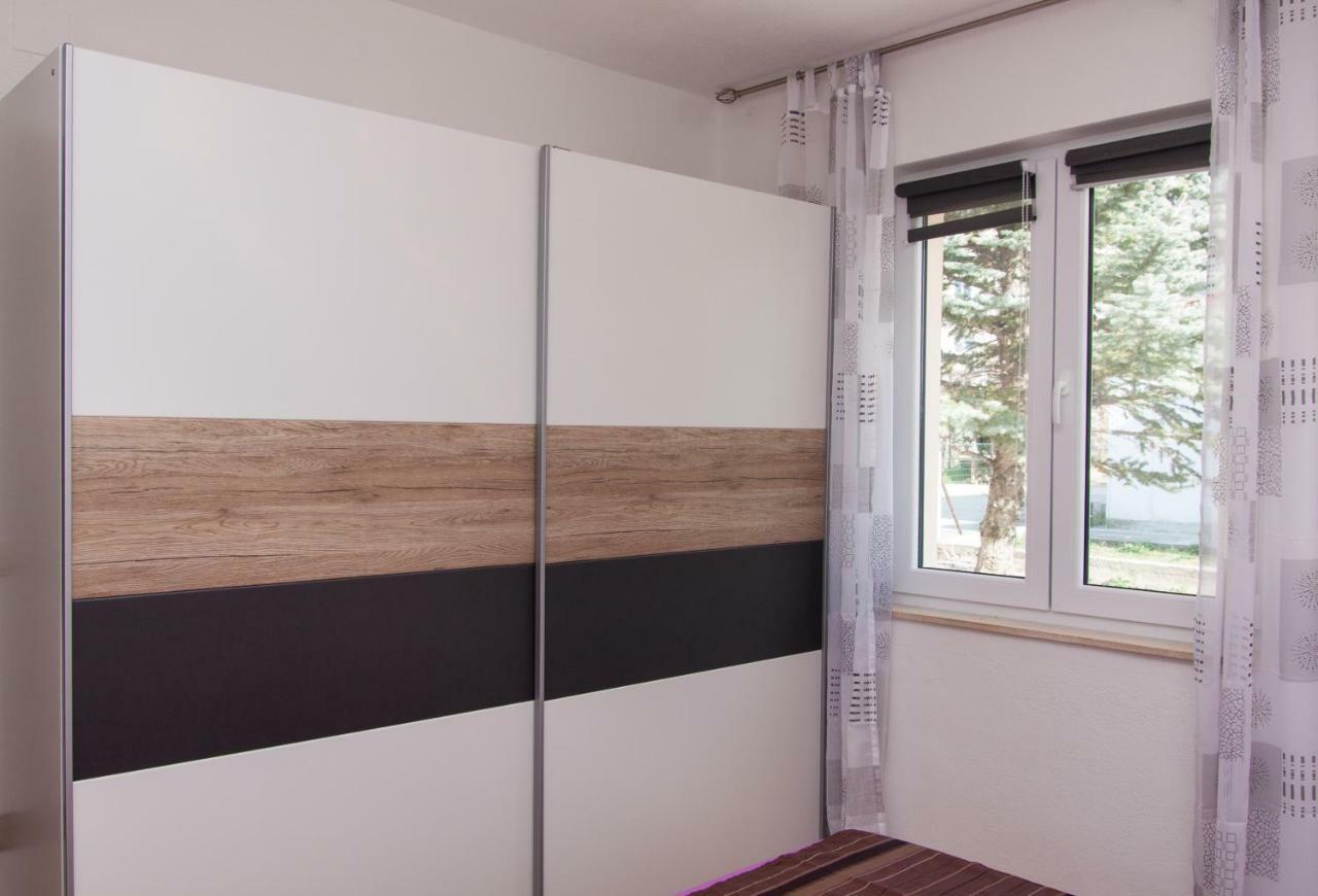 Nadalina Apartment Kaštel Stari Esterno foto